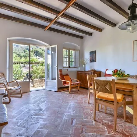 Vakantiehuis Pareti House *