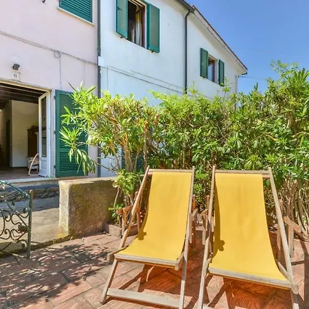 Pareti House * Trappola (Livorno)